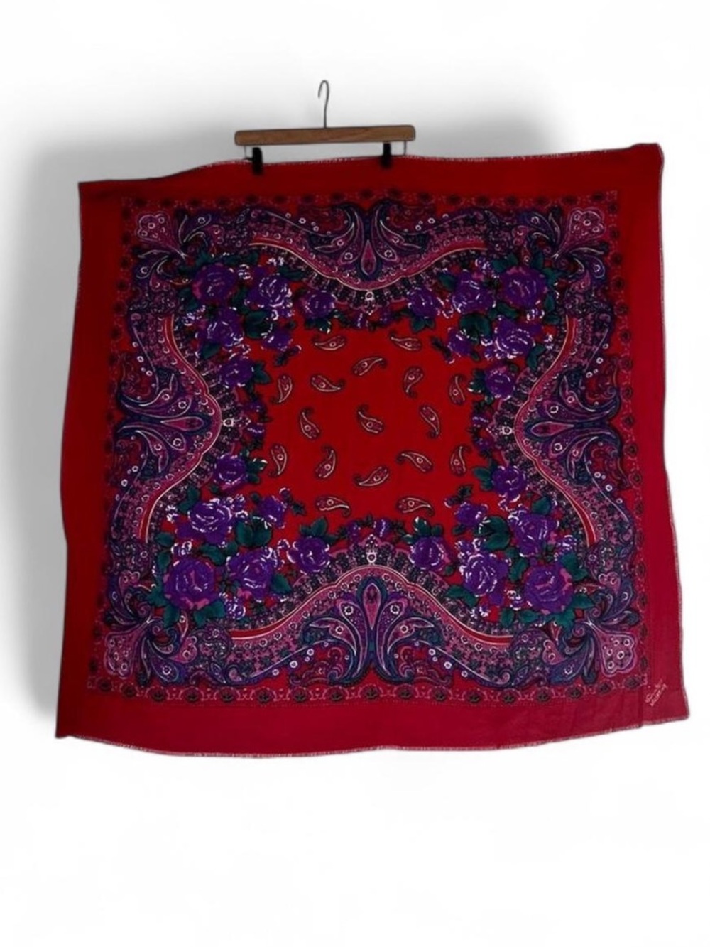 Vintage 80s Vicountessa Valentina scarf red purple floral paisley green shawl
